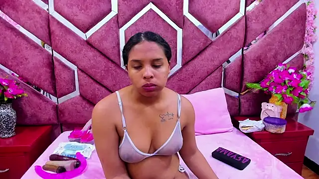 AnalNaugthy online show from November 13, 2025, 11:58 am