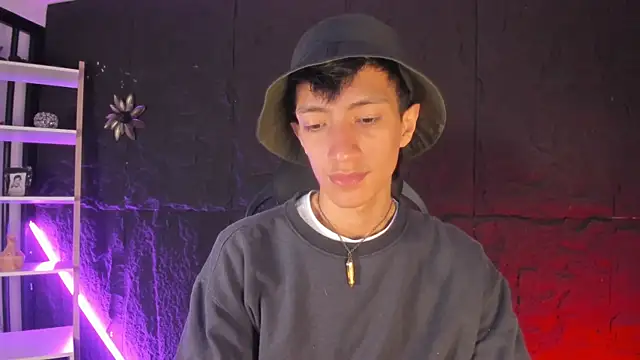 DereckCooperr online show from February 12, 2026, 11:26 pm