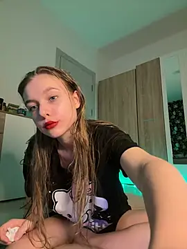 freiiaflower online show from March 2, 2025, 8:46 pm