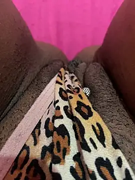 MariaLorenaah online show from March 13, 2025, 5:18 pm