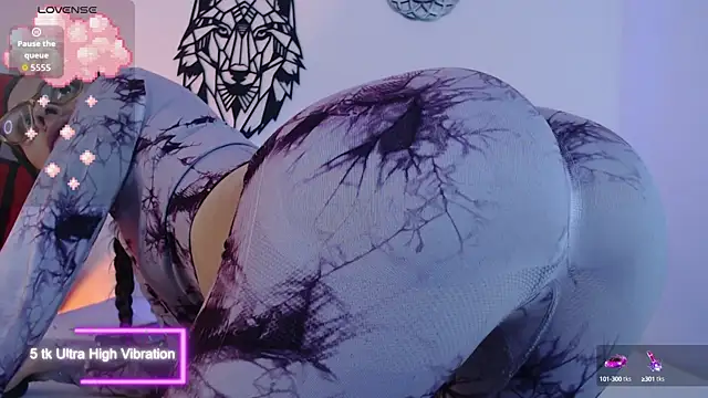 Katy Van online show from October 3, 2025, 8:43 pm