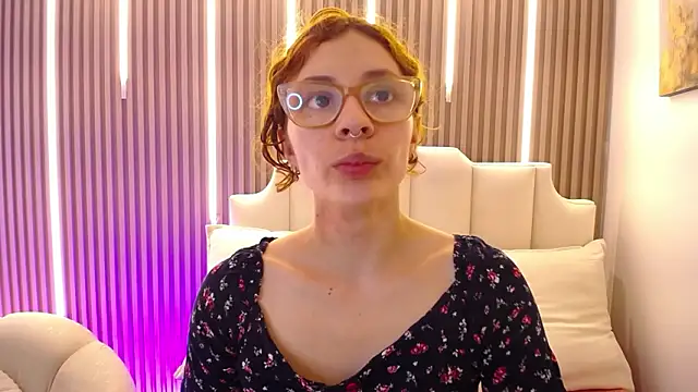 Katy Van online show from February 27, 2026, 9:03 pm