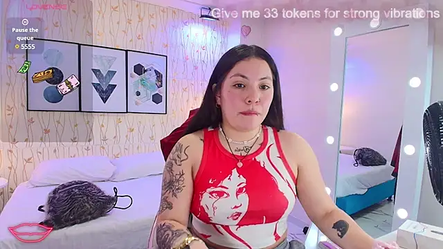 Snapshot of Isa_reel chatting on March 22, 2025, 8:15 pm Isa reel online show from March 22, 2025, 8:15 pm