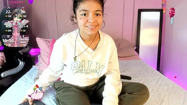 Winnifer Gonzal online show from March 21, 2025, 7:44 am