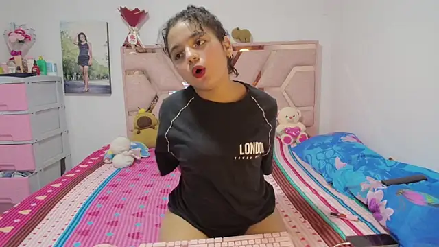 Winnifer Gonzal online show from March 28, 2026, 3:40 am