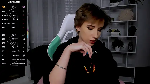  Rein ramm online show from December 3, 2025, 7:02 pm