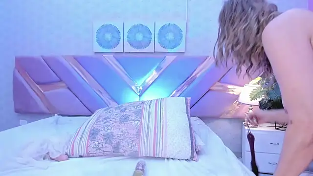 thecrazyadamss  online show from February 22, 2025, 3:34 am