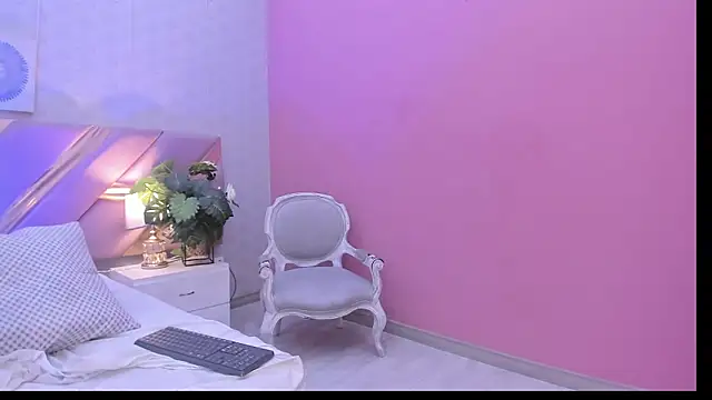 thecrazyadamss  online show from February 27, 2025, 11:15 pm