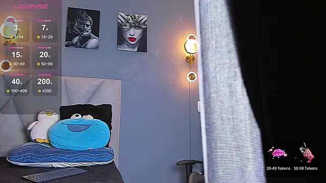 Adrian Torres  online show from October 19, 2025, 3:59 pm