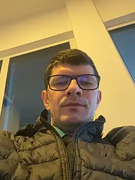 Juliano2289 online show from May 9, 2026, 11:57 am