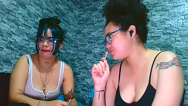 vanellope12 online show from May 25, 2026, 5:18 am