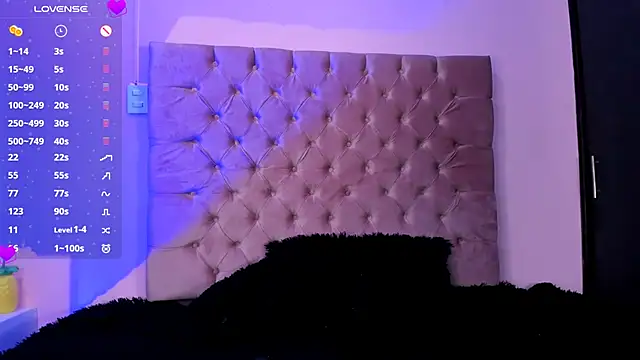 MafeOlimpo online show from March 17, 2025, 10:08 pm