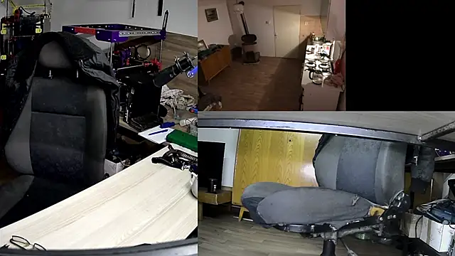 Snapshot of Happy_Michal chatting on October 17, 2025, 4:42 pm Happy Michal online show from October 17, 2025, 4:42 pm