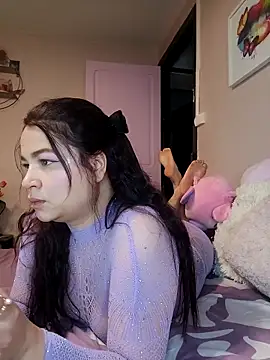 Snapshot of Lia_Roxx chatting on February 4, 2026, 5:08 pm Lia Roxx online show from February 4, 2026, 5:08 pm