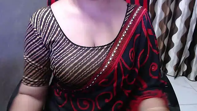 Snapshot of Kaur_Jannat chatting on January 30, 2025, 6:00 pm Kaur Jannat online show from January 30, 2025, 6:00 pm