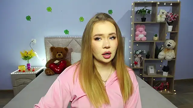 Snapshot of StacyYellig chatting on March 15, 2025, 8:32 pm StacyYellig online show from March 15, 2025, 8:32 pm