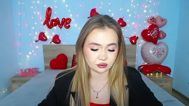 Snapshot of StacyYellig chatting on February 15, 2025, 6:44 am StacyYellig online show from February 15, 2025, 6:44 am