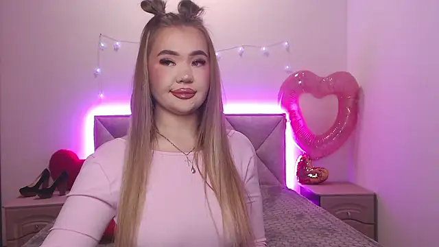 StacyYellig online show from February 19, 2026, 9:34 pm