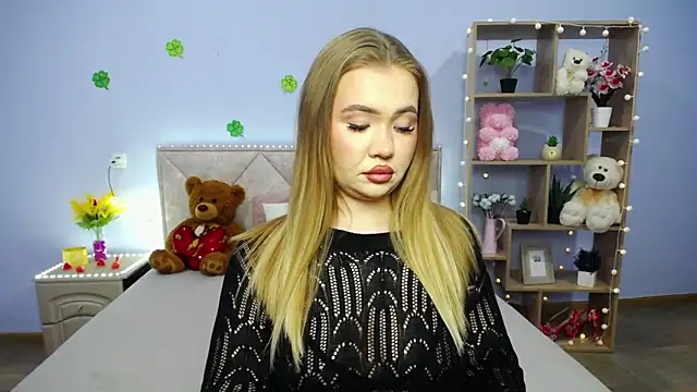 Snapshot of StacyYellig chatting on March 18, 2025, 5:12 am StacyYellig online show from March 18, 2025, 5:12 am