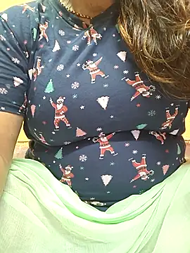 CUTE SOPHIA- online show from October 24, 2025, 11:26 pm