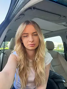 EvieEvans online show from May 30, 2026, 5:29 pm