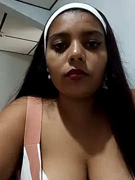 Snapshot of stefanie010 chatting on February 11, 2025, 6:55 pm stefanie010 online show from February 11, 2025, 6:55 pm