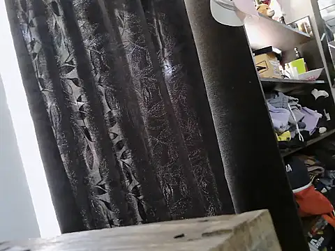 Snapshot of stefanie010 chatting on December 1, 2025, 5:36 pm stefanie010 online show from December 1, 2025, 5:36 pm