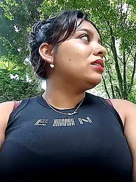 Snapshot of stefanie010 chatting on January 12, 2025, 3:25 pm stefanie010 online show from January 12, 2025, 3:25 pm