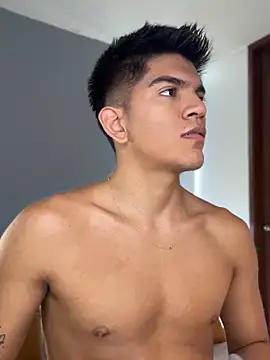 santiago 01 online show from February 12, 2026, 9:47 pm