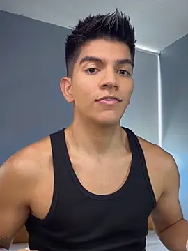 santiago 01 online show from October 24, 2025, 7:46 pm