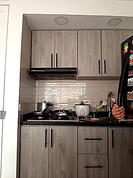 Snapshot of Bella_Fior chatting on February 9, 2026, 9:57 pm Bella Fior online show from February 9, 2026, 9:57 pm