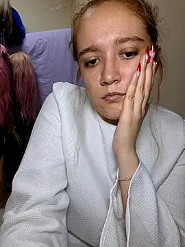 Snapshot of NaomiShimizu chatting on March 4, 2026, 8:27 pm NaomiShimizu online show from March 4, 2026, 8:27 pm