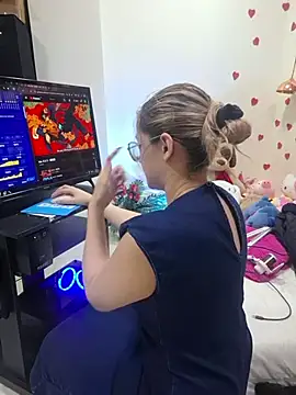 Snapshot of NaomiShimizu chatting on February 23, 2026, 8:20 pm NaomiShimizu online show from February 23, 2026, 8:20 pm