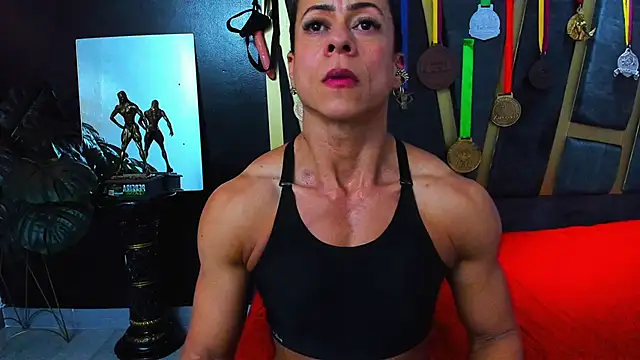 Khloe Rossich online show from December 13, 2025, 8:04 pm