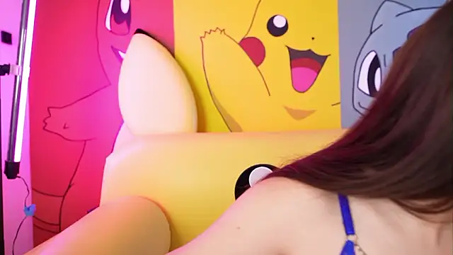 miss  pamela online show from March 13, 2026, 11:04 am