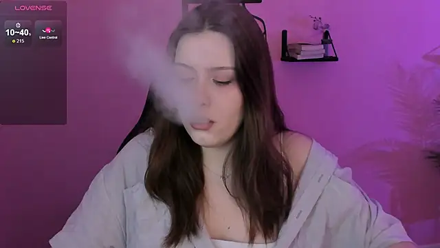 CoralineKeyns online show from February 28, 2025, 5:48 am