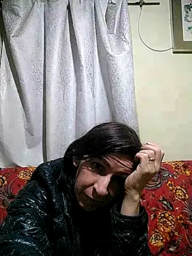 Cameron puppy online show from March 16, 2026, 1:13 am