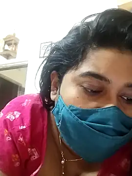 Snapshot of indianlisa5 chatting on February 15, 2025, 5:19 am indianlisa5 online show from February 15, 2025, 5:19 am