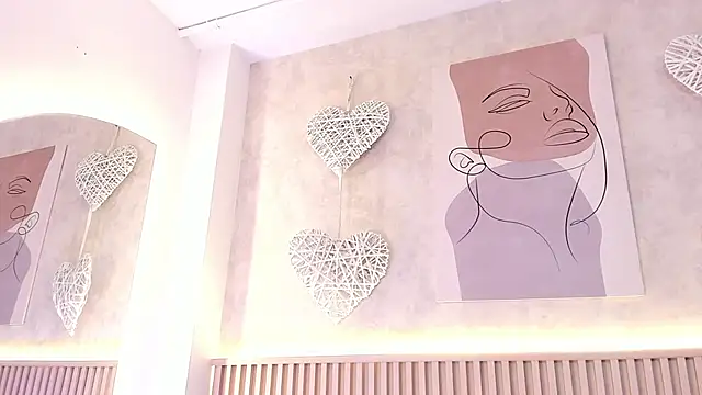 daiana curly online show from September 20, 2025, 8:14 pm