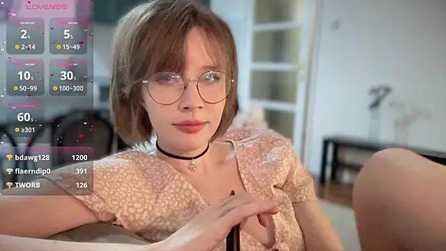 ms christiana online show from October 8, 2025, 2:35 am