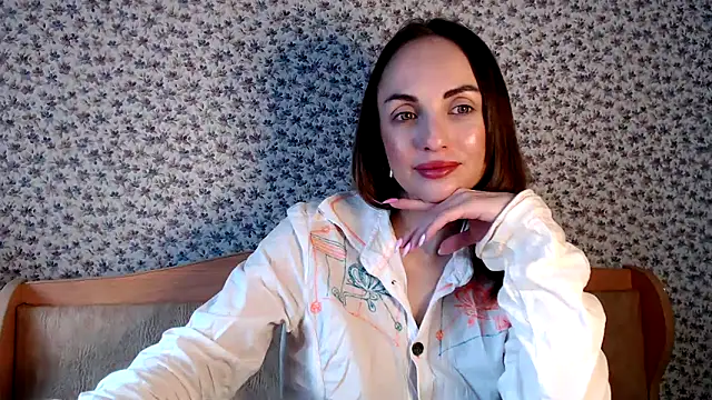 Tinadream20 online show from March 28, 2026, 9:54 am