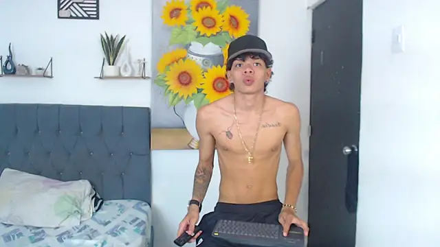 Harry jhonsson online show from May 8, 2026, 12:47 am