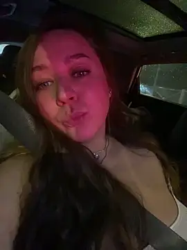 AurorHarris online show from December 3, 2024, 2:00 pm