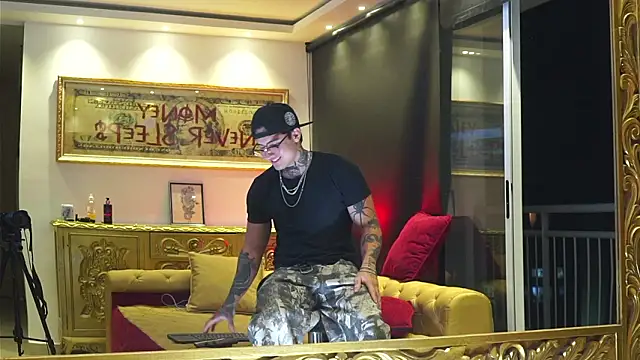 dantecoppolaa  online show from March 12, 2026, 12:05 am