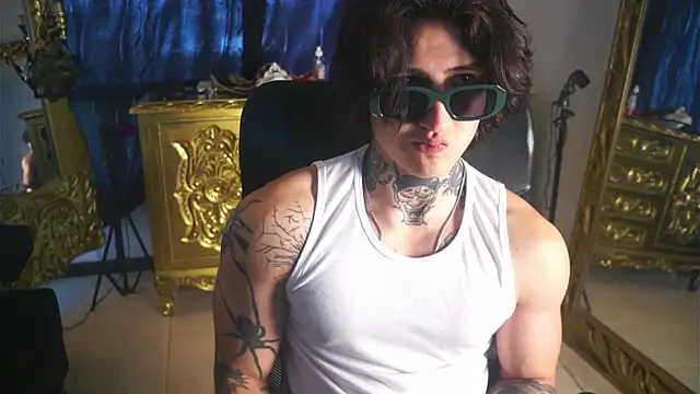 dantecoppolaa  online show from February 22, 2025, 5:46 pm