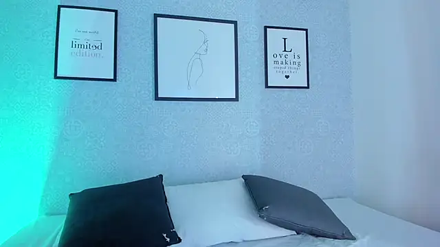 Natasha harper online show from March 5, 2026, 12:02 pm