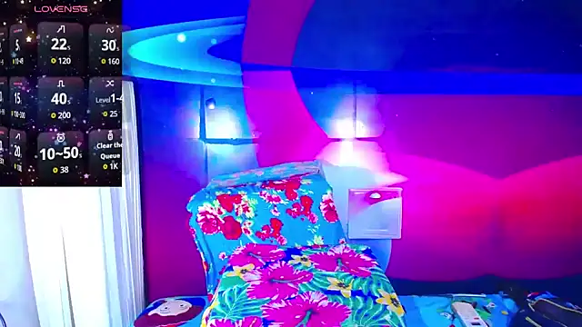 Cristalxxts online show from September 13, 2025, 7:25 pm