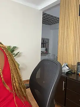 Snapshot of AliciaMiilf chatting on March 16, 2025, 2:32 am AliciaMiilf online show from March 16, 2025, 2:32 am