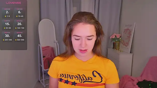 LovelyJessie online show from January 9, 2026, 1:51 pm