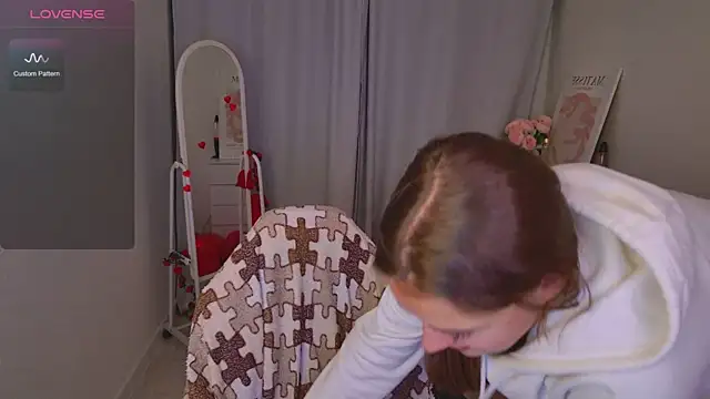 LovelyJessie online show from February 20, 2026, 1:57 pm